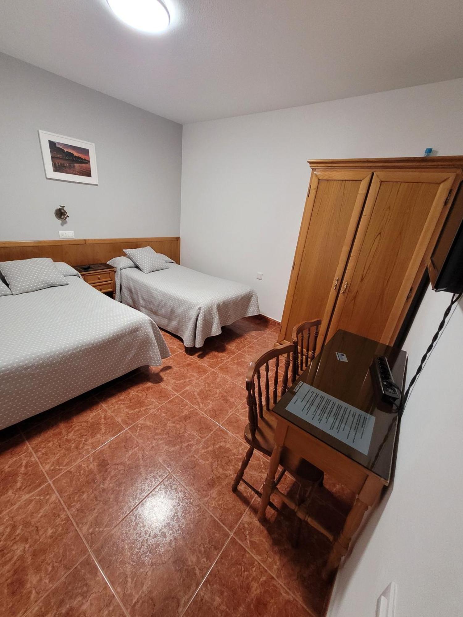 Hostal San Felix กิฮอน ภายนอก รูปภาพ