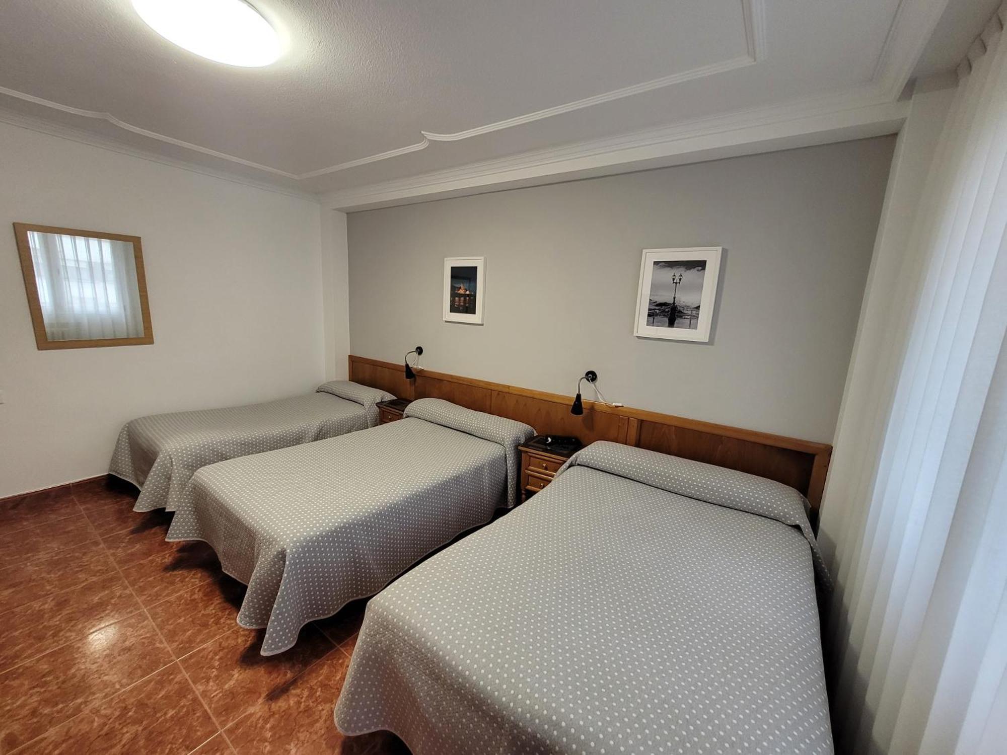 Hostal San Felix กิฮอน ภายนอก รูปภาพ