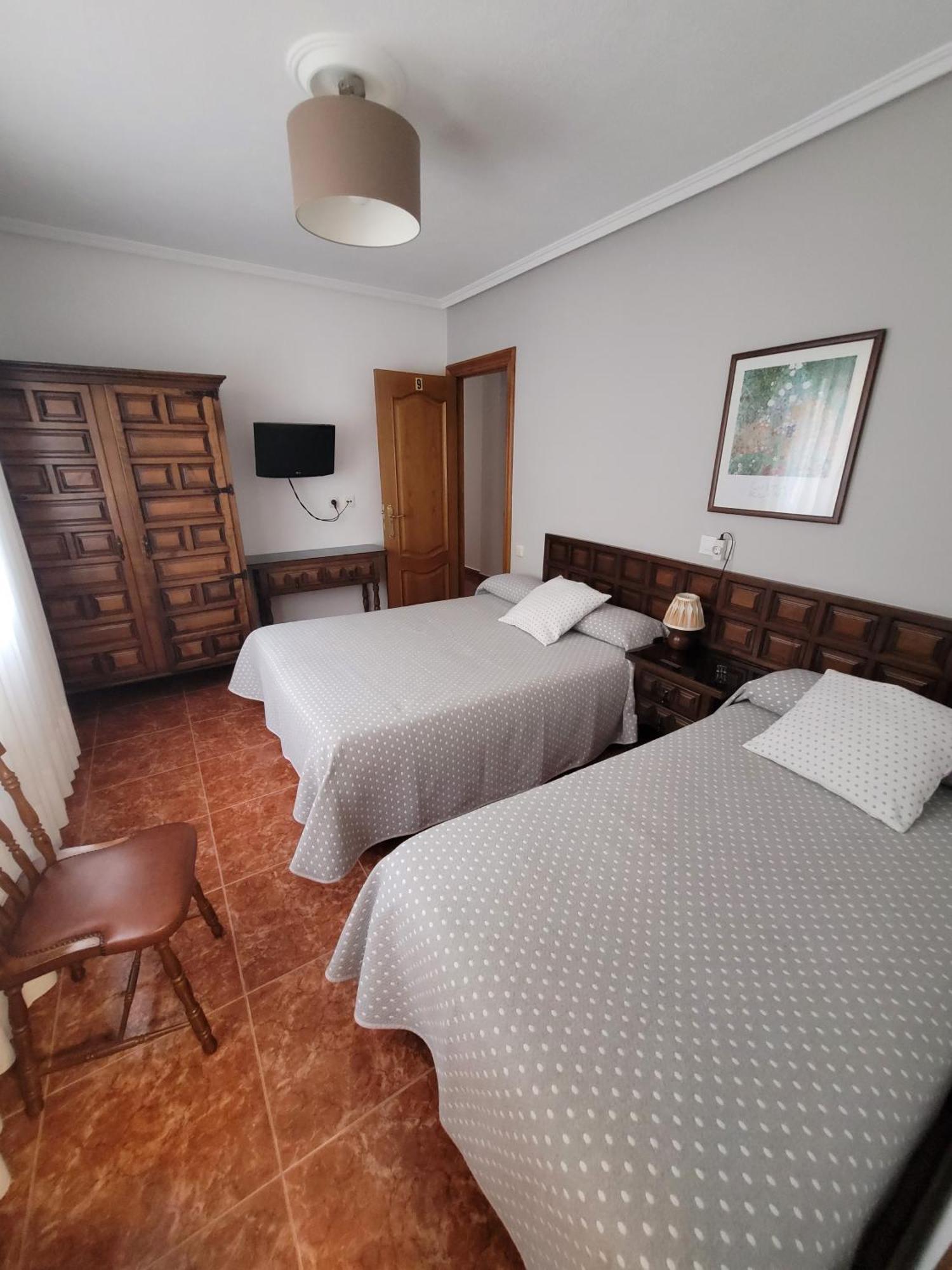 Hostal San Felix กิฮอน ภายนอก รูปภาพ