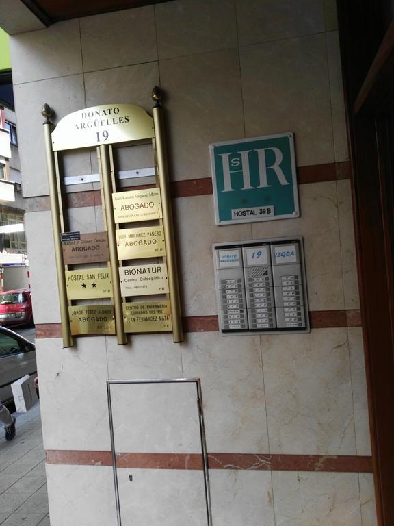 Hostal San Felix กิฮอน ภายนอก รูปภาพ